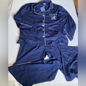 KIP Premium Sleepwear Pyjamas Set Womans L/XL NWT